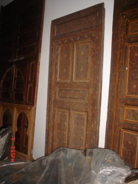 divers belles portes anciennes
